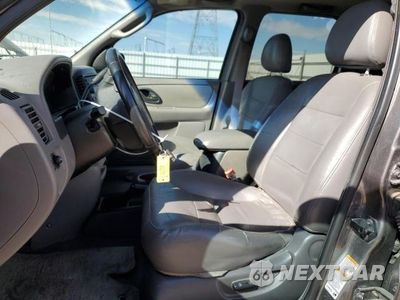 Zdjęcie 7 z 11 samochodu: 2002 FORD ESCAPE XLT VIN:1FMCU03152KD67923 - miniatura