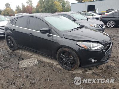 Czwarte zdjęcie samochodu z boku: 2012 FORD FOCUS TITANIUM VIN:1FAHP3N2XCL324270 - miniatura