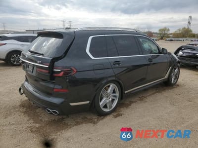 Trzecie zdjęcie samochodu z tyłu: 2025 BMW X7 ALPINA XB7 VIN:5UX43EM06S9Y70980 - miniatura