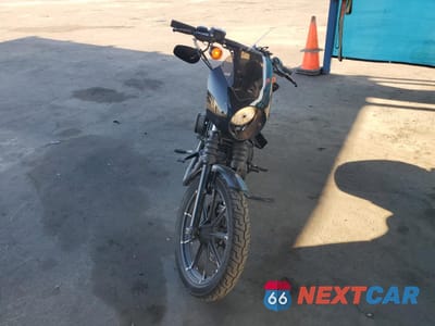 Drugie zdjęcie samochodu z przodu: 2016 HARLEY-DAVIDSON XL883 IRON 883 VIN:1HD4LE236GC413884 - miniatura