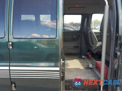 Zdjęcie 11 z 13 samochodu: 2009 CHEVROLET EXPRESS G3500 VIN:1GBHG39K291179853 - miniatura