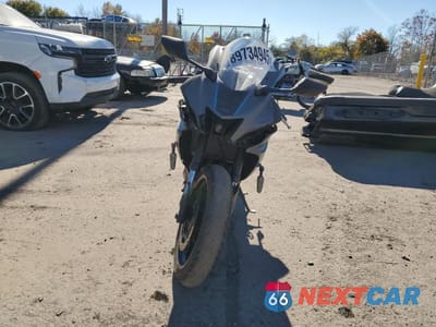 Drugie zdjęcie samochodu z przodu: 2024 YAMAHA YZFR7 VIN:JYARM38E2RA009606 - miniatura