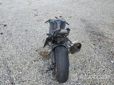 Czwarte zdjęcie samochodu z boku: 2015 BMW S 1000 RR VIN:WB10D2100FZ351278 - miniatura