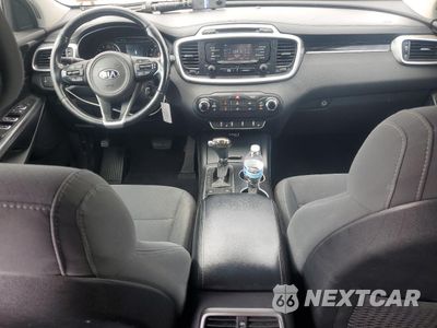 Zdjęcie 8 z 15 samochodu: 2016 KIA SORENTO LX VIN:5XYPG4A32GG162162 - miniatura