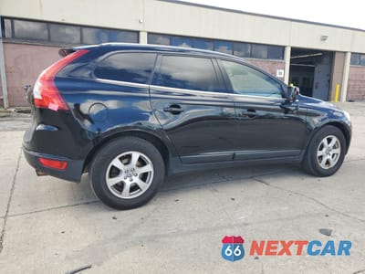 Trzecie zdjęcie samochodu z tyłu: 2012 VOLVO XC60 3.2 VIN:YV4952DZ8C2290457 - miniatura