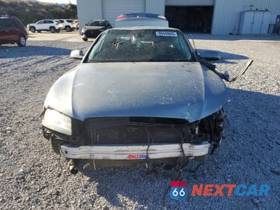 Piąte zdjęcie samochodu w środku: 2010 AUDI A5 PREMIUM PLUS VIN:WAULFAFR8AA055988 - miniatura