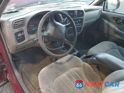 Zdjęcie 8 z 12 samochodu: 2001 CHEVROLET S TRUCK S10 VIN:1GCDT19W018143250 - miniatura