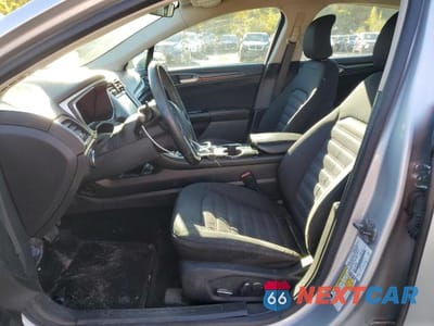 Zdjęcie 7 z 12 samochodu: 2016 FORD FUSION SE VIN:3FA6P0T9XGR154151 - miniatura