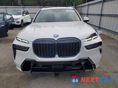 Piąte zdjęcie samochodu w środku: 2023 BMW X7 XDRIVE40I VIN:5UX23EM06P9P35206 - miniatura