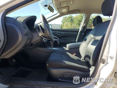 Zdjęcie 7 z 14 samochodu: 2016 NISSAN ALTIMA 2.5 VIN:1N4AL3AP7GC242467 - miniatura
