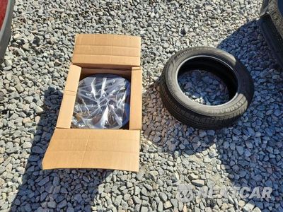 Zdjęcie 13 z 14 samochodu: 2016 NISSAN ROGUE S VIN:5N1AT2MV9GC862215 - miniatura