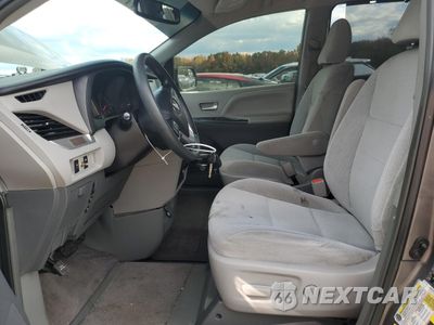 Zdjęcie 7 z 15 samochodu: 2016 TOYOTA SIENNA LE VIN:5TDKK3DC4GS694904 - miniatura
