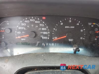 Zdjęcie 9 z 12 samochodu: 2002 FORD F350 SRW SUPER DUTY VIN:1FTSF31S42EB63538 - miniatura