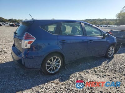Trzecie zdjęcie samochodu z tyłu: 2015 TOYOTA PRIUS V VIN:JTDZN3EU4FJ038727 - miniatura