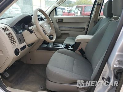 Zdjęcie 7 z 15 samochodu: 2012 FORD ESCAPE XLS VIN:1FMCU0C7XCKB31001 - miniatura