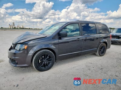 2020 DODGE GRAND CARAVAN SE 2C4RDGBG4LR237275 - główne zdjęcie licytacji z USA - miniatura