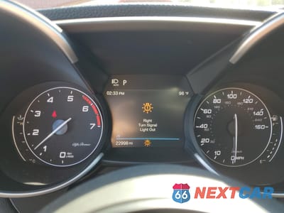 Zdjęcie 9 z 13 samochodu: 2021 ALFA ROMEO GIULIA TI VIN:ZARFANBN7M7640089 - miniatura