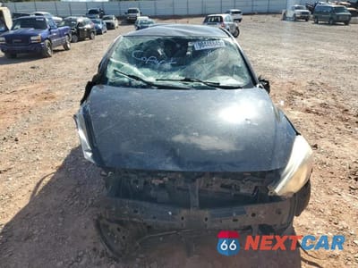 Piąte zdjęcie samochodu w środku: 2017 TOYOTA YARIS IA VIN:3MYDLBYV1HY176983 - miniatura