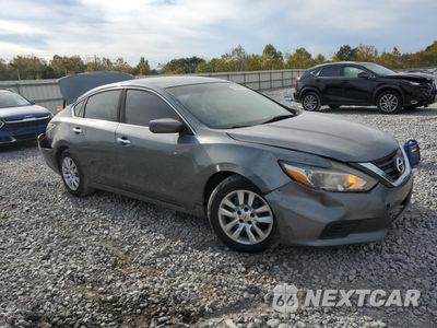 Czwarte zdjęcie samochodu z boku: 2016 NISSAN ALTIMA 2.5 VIN:1N4AL3AP0GN308586 - miniatura