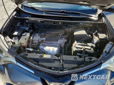 Zdjęcie 12 z 16 samochodu: 2017 TOYOTA RAV4 XLE VIN:JTMWFREV5HD101170 - miniatura