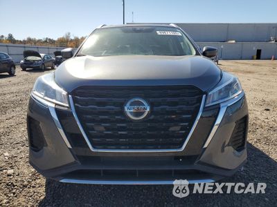 Piąte zdjęcie samochodu w środku: 2021 NISSAN KICKS SV VIN:3N1CP5CV2ML529815 - miniatura