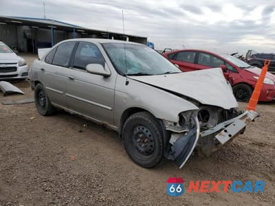 Czwarte zdjęcie samochodu z boku: 2004 NISSAN SENTRA 1.8 VIN:3N1CB51D74L910777 - miniatura