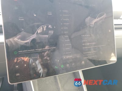 Zdjęcie 9 z 14 samochodu: 2026 TESLA MODEL Y VIN:7SAYGDED9TF386962 - miniatura