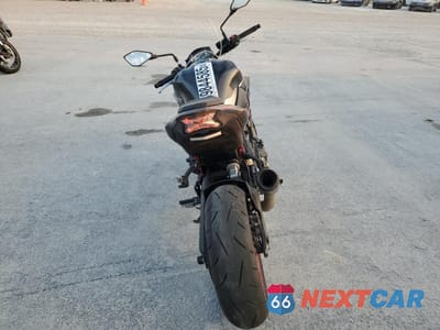Czwarte zdjęcie samochodu z boku: 2023 KAWASAKI ZR900 F VIN:ML5ZRDF1XPDA62753 - miniatura