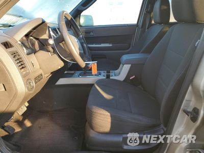 Zdjęcie 7 z 13 samochodu: 2010 FORD ESCAPE XLT VIN:1FMCU0DG2AKA56032 - miniatura