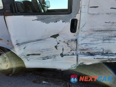 Zdjęcie 7 z 13 samochodu: 2006 CHEVROLET EXPRESS G2500 VIN:1GCGG25U661255739 - miniatura