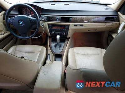 Zdjęcie 8 z 11 samochodu: 2010 BMW 328 I VIN:WBAPH7G56ANM54028 - miniatura