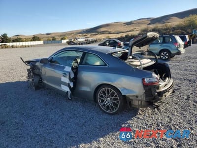 Drugie zdjęcie samochodu z przodu: 2010 AUDI A5 PREMIUM PLUS VIN:WAULFAFR8AA055988 - miniatura