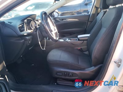 Zdjęcie 7 z 13 samochodu: 2018 BUICK REGAL PREFERRED VIN:W04GL6SX6J1131703 - miniatura