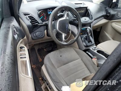 Zdjęcie 8 z 12 samochodu: 2015 FORD ESCAPE SE VIN:1FMCU9G98FUC66809 - miniatura