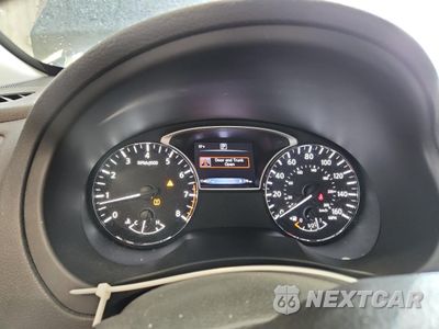 Zdjęcie 9 z 12 samochodu: 2016 NISSAN ALTIMA 2.5 VIN:1N4AL3APXGC277522 - miniatura