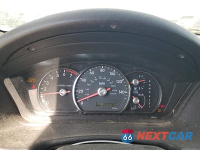 Zdjęcie 9 z 13 samochodu: 2011 MITSUBISHI ENDEAVOR LS VIN:4A4JN2AS7BE036025 - miniatura