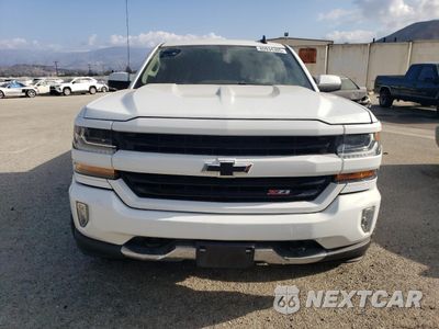 Piąte zdjęcie samochodu w środku: 2017 CHEVROLET SILVERADO K1500 LT VIN:3GCUKREC5HG403496 - miniatura