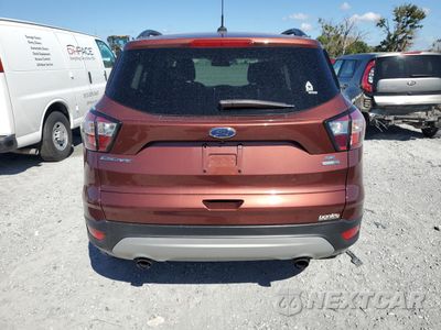 Zdjęcie 6 z 14 samochodu: 2018 FORD ESCAPE SE VIN:1FMCU9GD4JUA81475 - miniatura