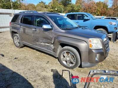 Czwarte zdjęcie samochodu z boku: 2012 GMC TERRAIN SLT VIN:2GKALWEK7C6392158 - miniatura