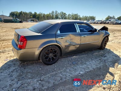 Trzecie zdjęcie samochodu z tyłu: 2010 CHRYSLER 300 TOURING VIN:2C3CA5CV7AH160764 - miniatura