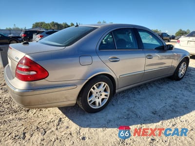 Trzecie zdjęcie samochodu z tyłu: 2005 MERCEDES-BENZ E 320 CDI VIN:WDBUF26J45A761738 - miniatura