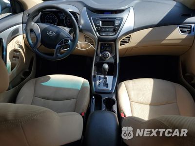 Zdjęcie 8 z 14 samochodu: 2013 HYUNDAI ELANTRA GLS VIN:5NPDH4AE2DH342716 - miniatura