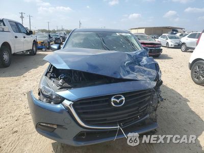 Piąte zdjęcie samochodu w środku: 2018 MAZDA 3 TOURING VIN:3MZBN1V37JM231816 - miniatura