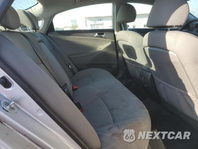 Zdjęcie 10 z 12 samochodu: 2015 HYUNDAI SONATA VIN:KMHEC4A44FA127869 - miniatura