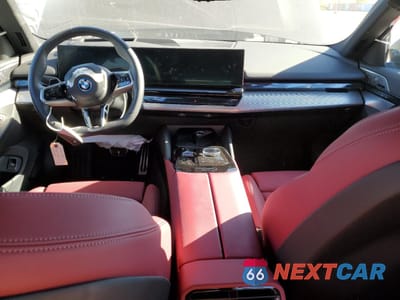 Zdjęcie 8 z 12 samochodu: 2025 BMW I5 XDRIVE 40 VIN:WBY13HG04SCT25671 - miniatura
