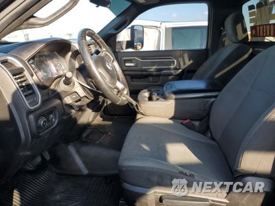 Zdjęcie 7 z 12 samochodu: 2021 RAM 5500 VIN:3C7WRMDL0MG512860 - miniatura