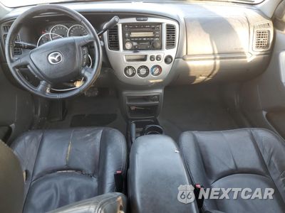 Zdjęcie 8 z 15 samochodu: 2003 MAZDA TRIBUTE ES VIN:4F2CZ96133KM41752 - miniatura