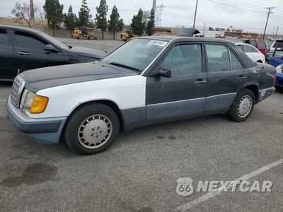 1993 MERCEDES-BENZ 300 E WDBEA32E5PB994476 - główne zdjęcie licytacji z USA - miniatura