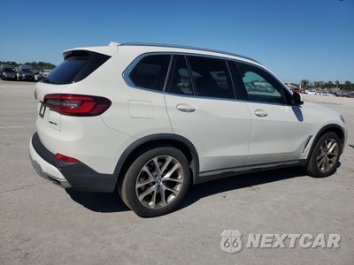 Trzecie zdjęcie samochodu z tyłu: 2022 BMW X5 XDRIVE45E VIN:5UXTA6C02N9M26931 - miniatura