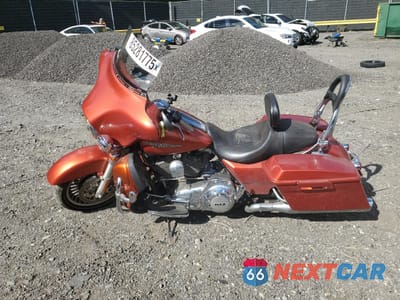 Trzecie zdjęcie samochodu z tyłu: 2011 HARLEY-DAVIDSON FLHX VIN:1HD1KBM17BB651712 - miniatura